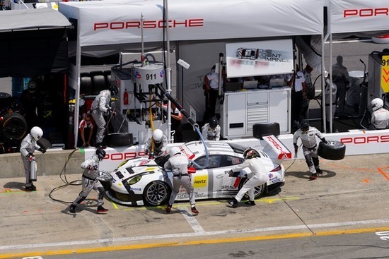 Porsche pit stop at the Glen