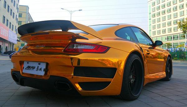 gold porsche