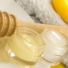 Hydrating Eyelash Honey Balm & Makeup Remover