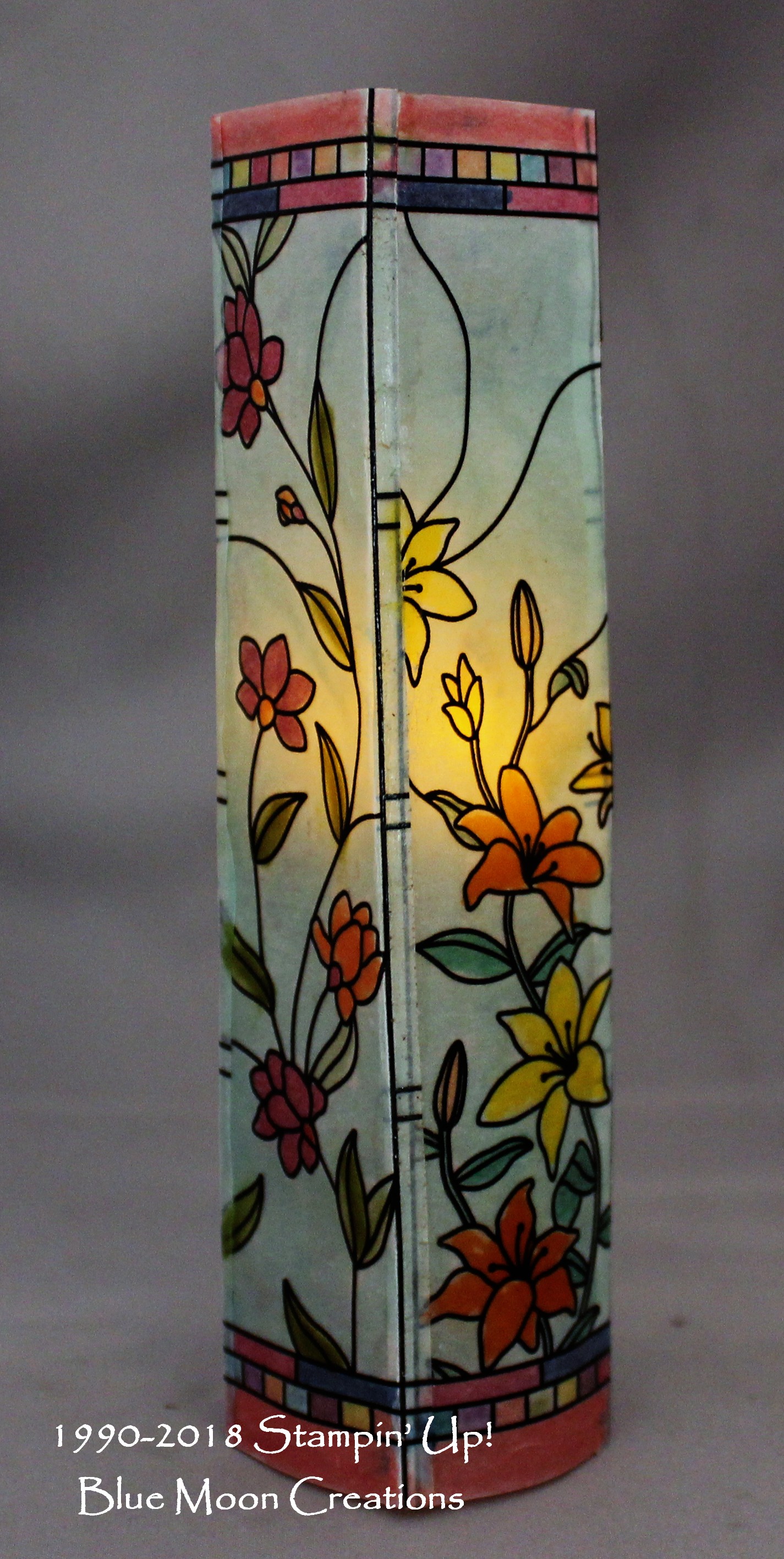 Graceful Glass Vellum Tea Light