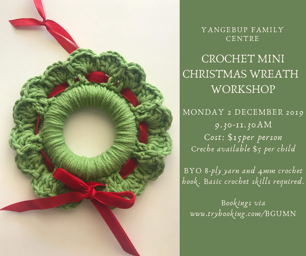 Crochet Mini Christmas Wreath