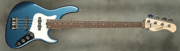 	#392 Lake Placid Blue High Polish MetroLine RV4-24 Vintage.