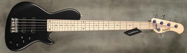 #1607-22 Black Satin SingleCut 5-24 MetroLine Modern.