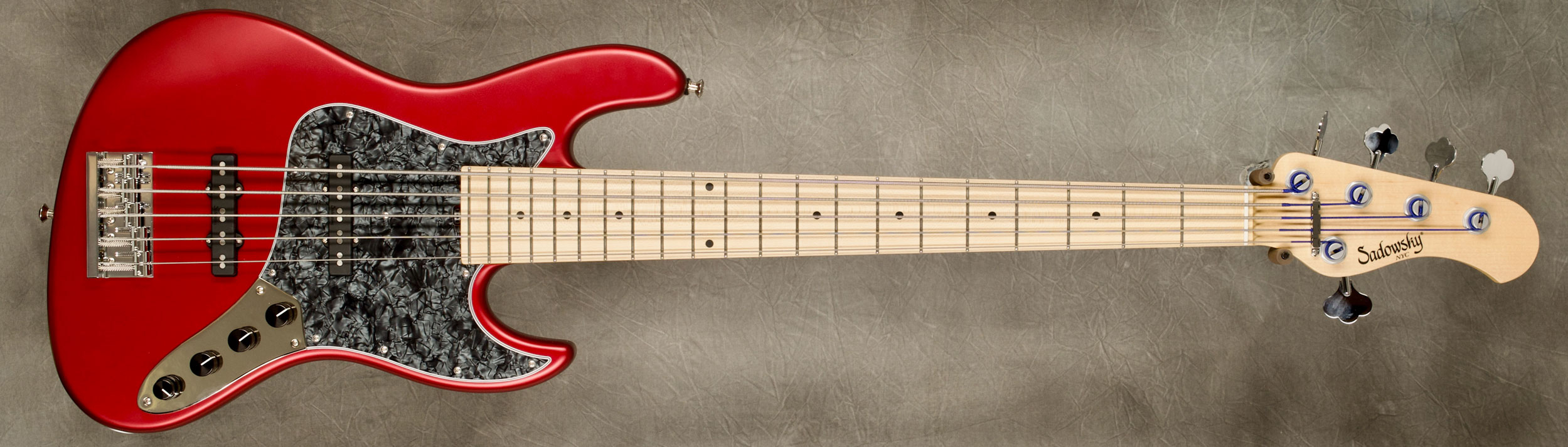 #9471 Satin Candy Apple Red 5-21 Vintage.