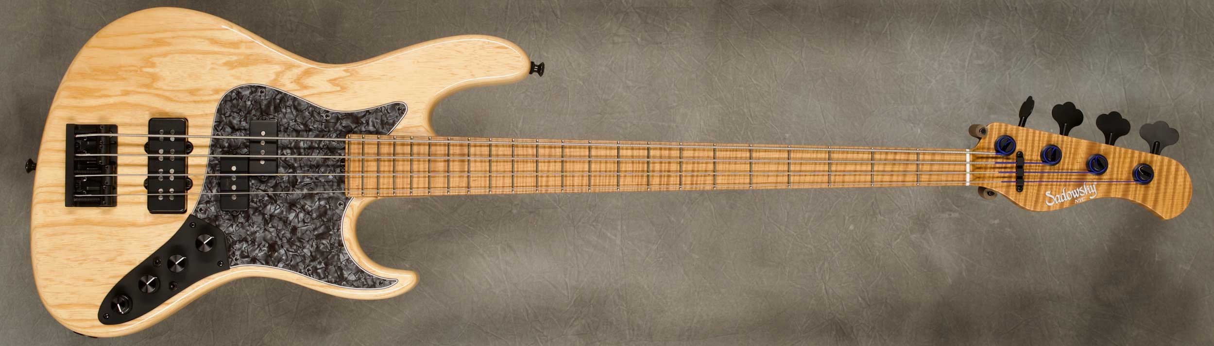 #9143 Natural 5-22 Will Lee P/Super J Vintage Bass.
