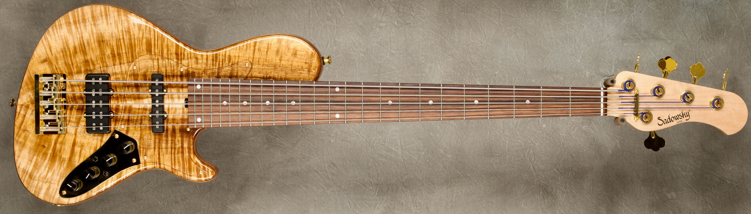 #9352 Koa Single Cut 5-24 Vintage.