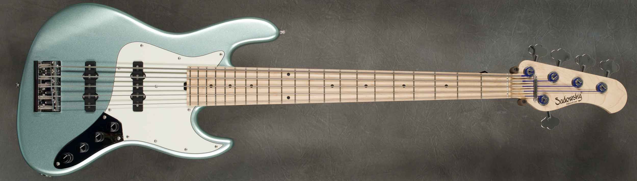#1839-22 Sage Green Metallic 5-21 MetroLine Vintage.