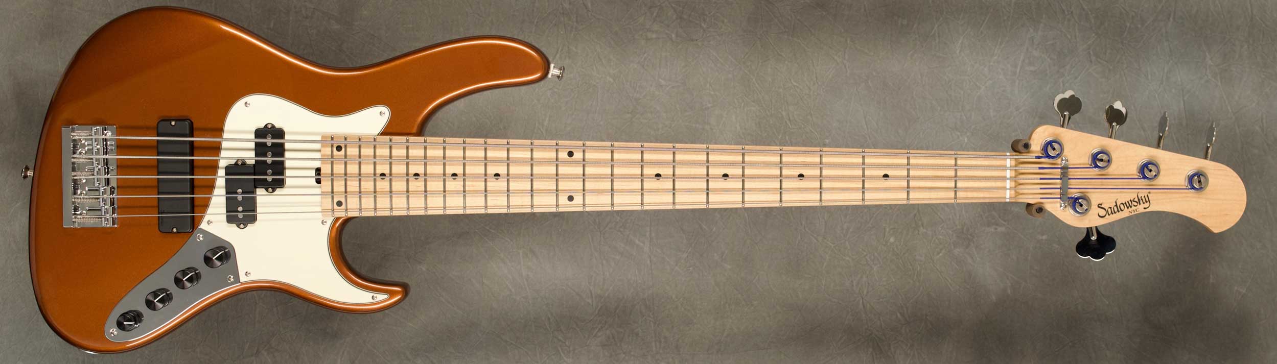 #9289 Metallic Bourbon 5-24 P/J Vintage Bass.