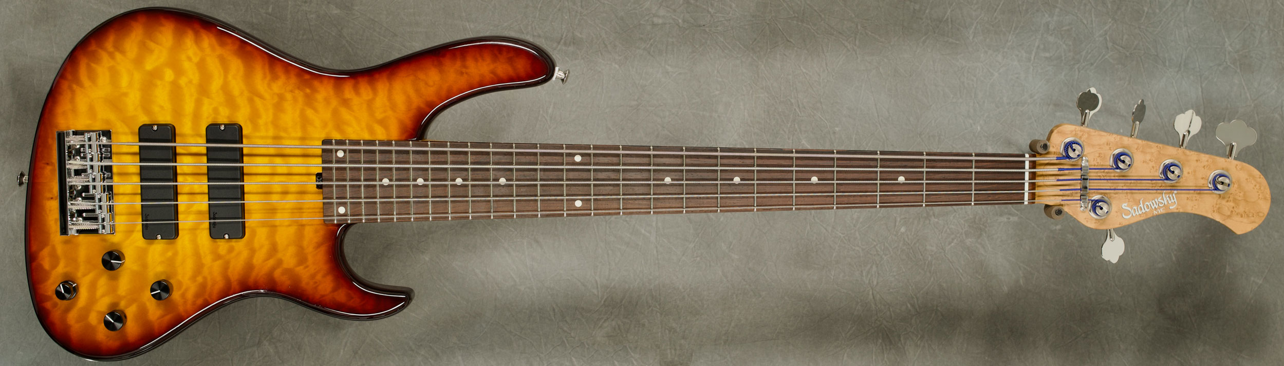 #8709 Dark Cherry Burst Quilted Maple 5-24 Modern.
