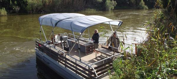 Boat cruises at Amakhala