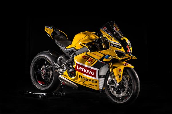 https://sportbikesincmag.com/ducati-panigale-2023-replicas-a-tribute-to-champions/?mc_cid=243d175902&mc_eid=ec2e867ebe
