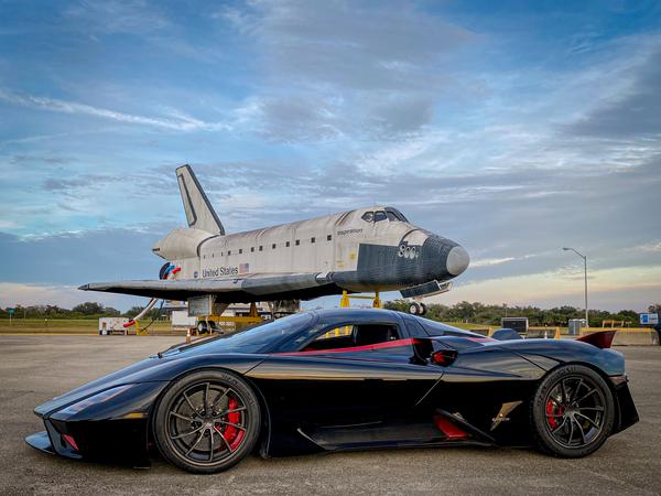 https://www.foxnews.com/auto/american-ssc-tuatara-supercar-runway