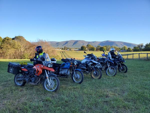 https://ridethefarm.com/