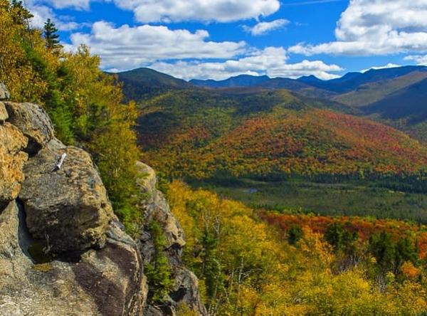https://www.onlyinyourstate.com/new-york/five-state-lookout-ny/?utm_medium=email&utm_source=new-york&utm_campaign=newsletter&lctg=0000000000130643&utm_content=nlbuttonB6