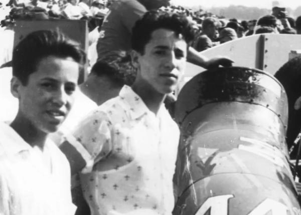 https://www.theplayerstribune.com/articles/2016-6-9-mario-andretti-racing-letter-to-my-younger-self?utm_medium=custom2&fbclid=IwAR0i6PUKDSGi2RG6BrU5g4B0CXxhbz6MHlfc90D1w2k6NpmVDaroKoxxzDs