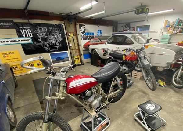 https://www.hagerty.com/media/maintenance-and-tech/6-storage-tips-to-optimize-your-garage-space/?utm_source=SFMC&utm_medium=email&utm_content=MED_UN_NA_EML_UN_WeekendRoadTrip&hashed_email=ef700ccf564eca85e84bcdaa0ea479b8cf26d432f2551f92503239595be8a2f6