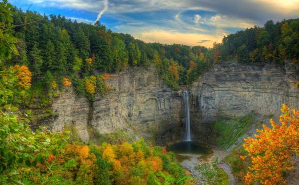 https://www.onlyinyourstate.com/new-york/best-towns-new-yorks-finger-lakes-region/?utm_medium=email&utm_source=new-york&utm_campaign=newsletter&utm_content=nlbuttonB4