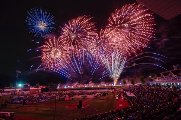 
https://www.traversecity.com/internationalfireworkschampionship/?cm_mmc=Act-On%20Software-_-email-_-Ticket%20Sales%20Start%20Next%20Week%20for%20the%20International%20Fireworks%20Championship-_-Traverse%20City%20Tourism%20website.