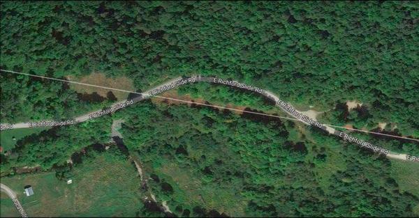 https://www.onlyinyourstate.com/vermont/international-border-vt/?utm_medium=email&utm_campaign=newsletter&utm_source=vermont&utm_content=nltitle4&eh_s2=6c515e9a7440282e8fd88a4e7e49d3939c84ff90bab9a9e68bbf5c9c383152f8