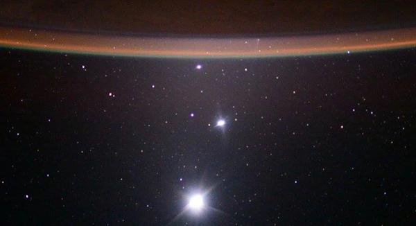 https://www.goodnewsnetwork.org/the-planets-are-prepping-for-an-epic-alignment-heres-how-to-watch-it-shape-up/