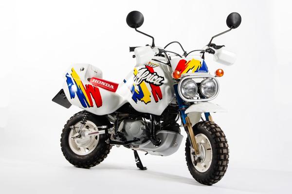 https://silodrome.com/honda-z50j-monkey-baja-africa/
