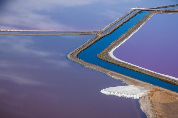 https://www.nationalgeographic.com/travel/article/photography-airplane-window-seat?rid=156C175AB1EDF96CB040EF1B151299AC&cmpid=org=ngp::mc=crm-email::src=ngp::cmp=editorial::add=Compass_20230520