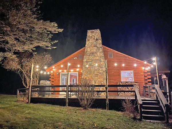 https://www.thecabinatlakepleasant.com/