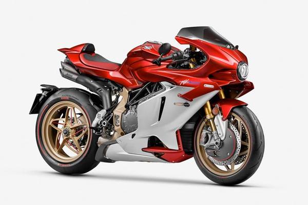 https://ridermagazine.com/2024/07/10/mv-agusta-superveloce-1000-serie-oro-preview/
