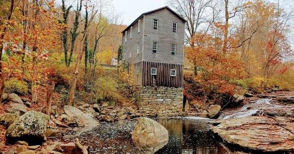 https://www.onlyinyourstate.com/west-virginia/rural-destinations-wv/?utm_medium=email&utm_campaign=newsletter&utm_source=west-virginia&utm_content=nlbuttonB6&eh_s2=6c515e9a7440282e8fd88a4e7e49d3939c84ff90bab9a9e68bbf5c9c383152f8