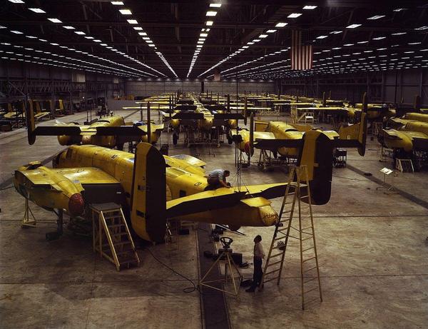 https://www.construction-physics.com/p/how-to-build-300000-airplanes-in