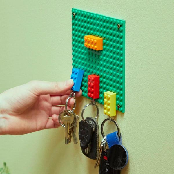 https://www.familyhandyman.com/list/easy-life-hacks-for-organizing-your-home/?_cmp=diytipshintsnl&_ebid=diytipshintsnl3262023&_mid=589485&ehid=9c681715936f166984397783b57d0896df39e864&_PermHash=ef700ccf564eca85e84bcdaa0ea479b8cf26d432f2551f92503239595be8a2f6&tohMagStatus=ACTIVE
