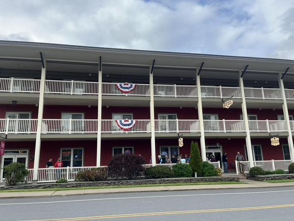 http://hancockhousehotel.com/