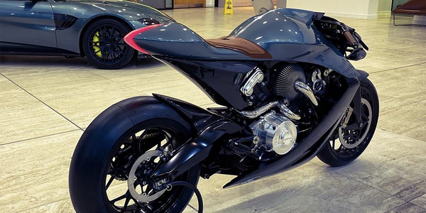 https://www.motorcyclepowersportsnews.com/aston-martin-brough-superior-amb-001-limited-edition-motorcycle/?utm_source=omeda&utm_medium=newsletter&utm_campaign=Aston+Martin+%26+Brough+Superior+AMB+001+Limited+Edition+Motorcycle&oly_enc_id=4246I1851612J3I