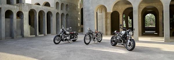 https://www.bmwmotorcycles.com/en/home.html#/filter-all