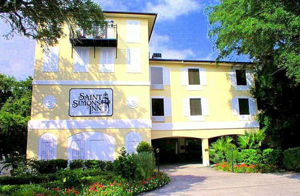 http://www.stsimonsinn.com/