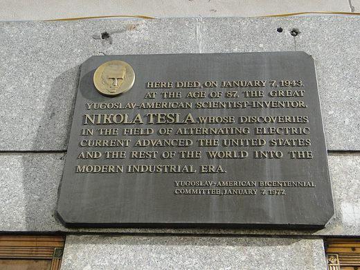 https://www.atlasobscura.com/places/new-yorker-hotel?utm_source=Atlas+Obscura+Weekly+Newsletter&utm_campaign=94f30ac96d-WEEKLY_EMAIL_CAMPAIGN_2023_08_30&utm_medium=email&utm_term=0_-cdd0b13e51-%5BLIST_EMAIL_ID%5D&mc_cid=94f30ac96d&mc_eid=92669df243