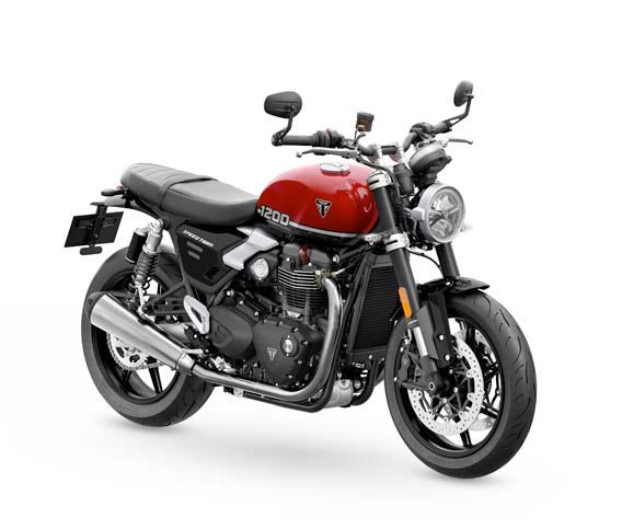 https://ridermagazine.com/2024/09/17/2025-triumph-speed-twin-1200-and-speed-twin-1200-rs-preview/