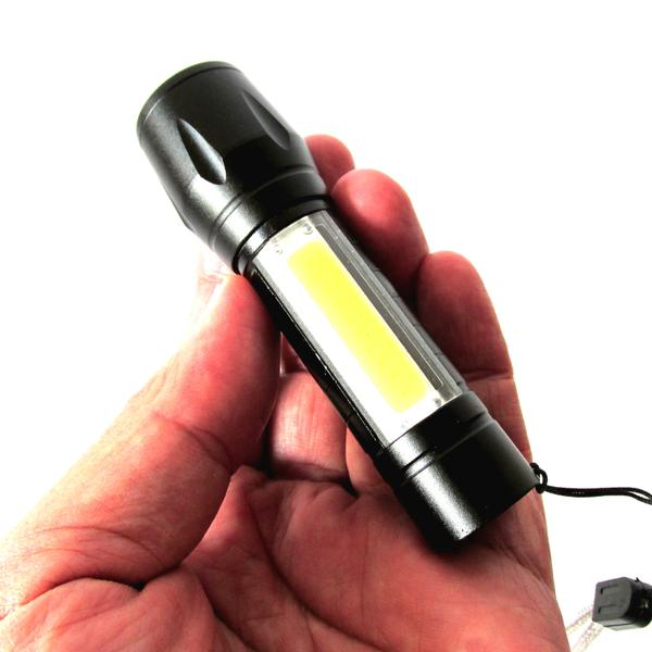 Mini linterna doble luz