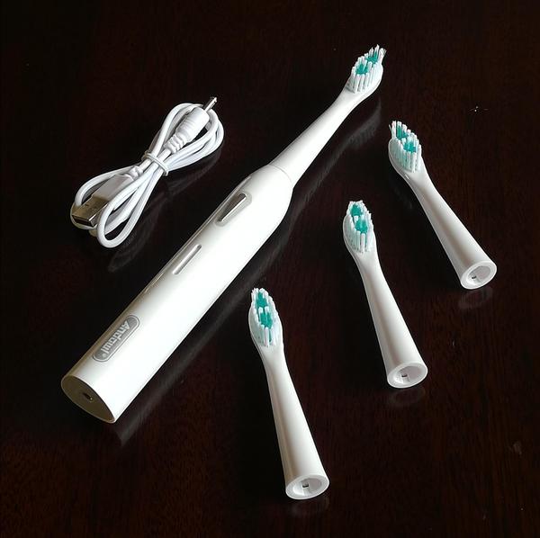 Cepillo de dientes eléctrico