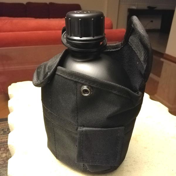 Cantimplora y olla multiusos