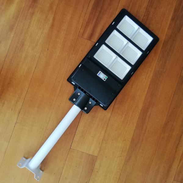 Lámpara solar 300w767-3