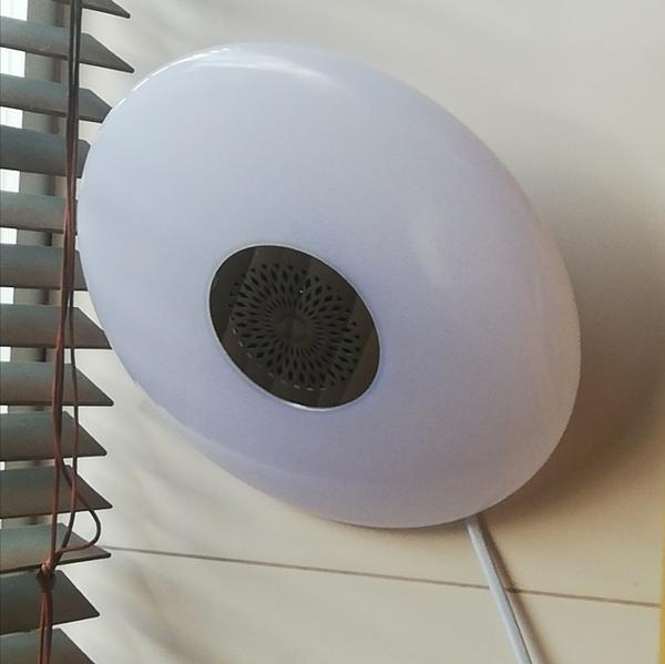 Lámpara parlante bluetooth