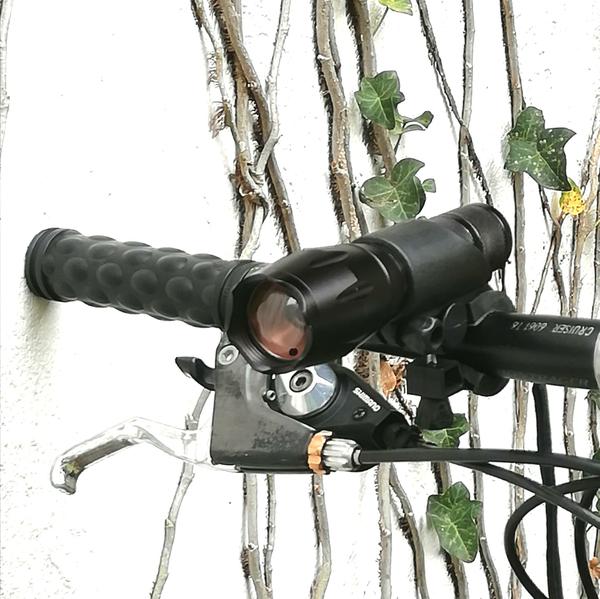 Linterna para bicicleta o de mano