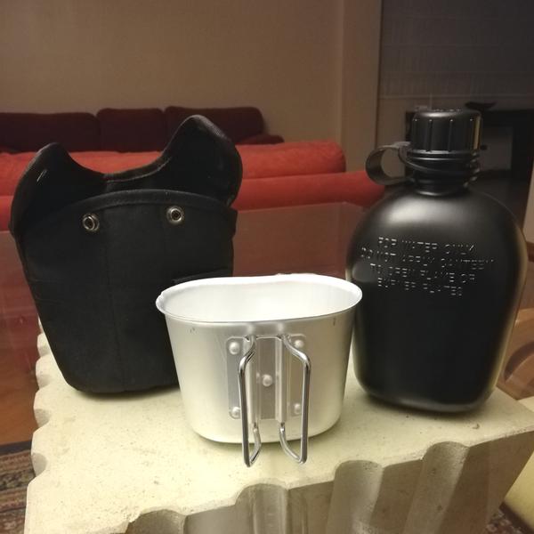Cantimplora y olla multiusos