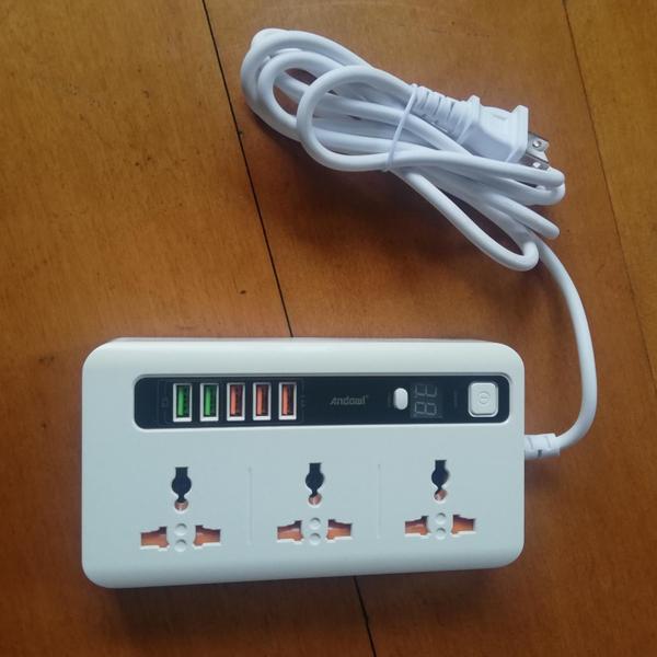 Enchufe Multifuncional