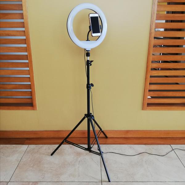 Aro de luz led con trípode