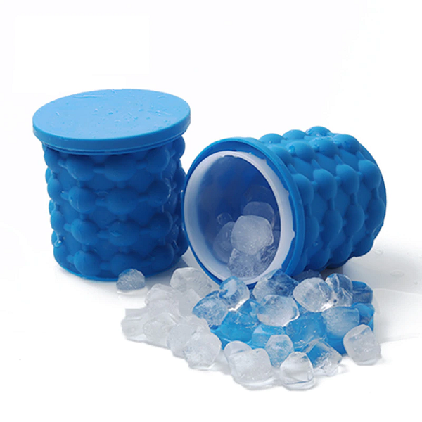 Ice cube maker