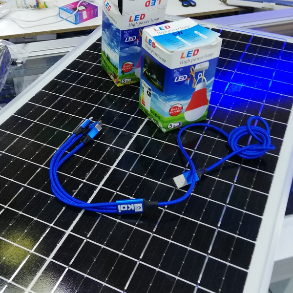 Generdor solar móbil