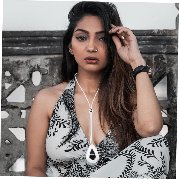 Colgante Masajeador de Cuello