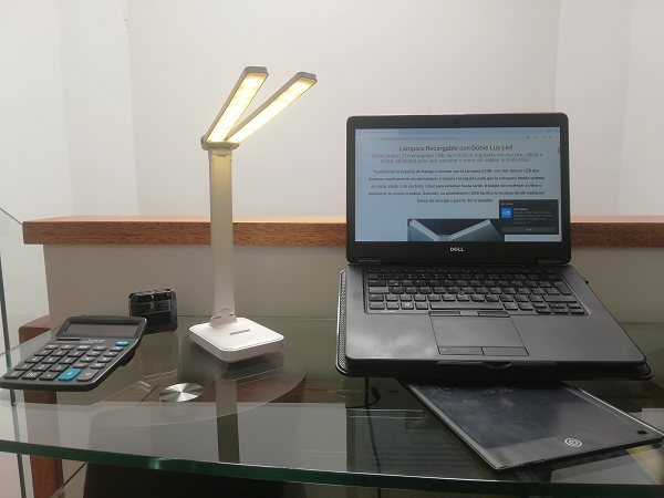 Lámpara Recargable con Doble Luz Led